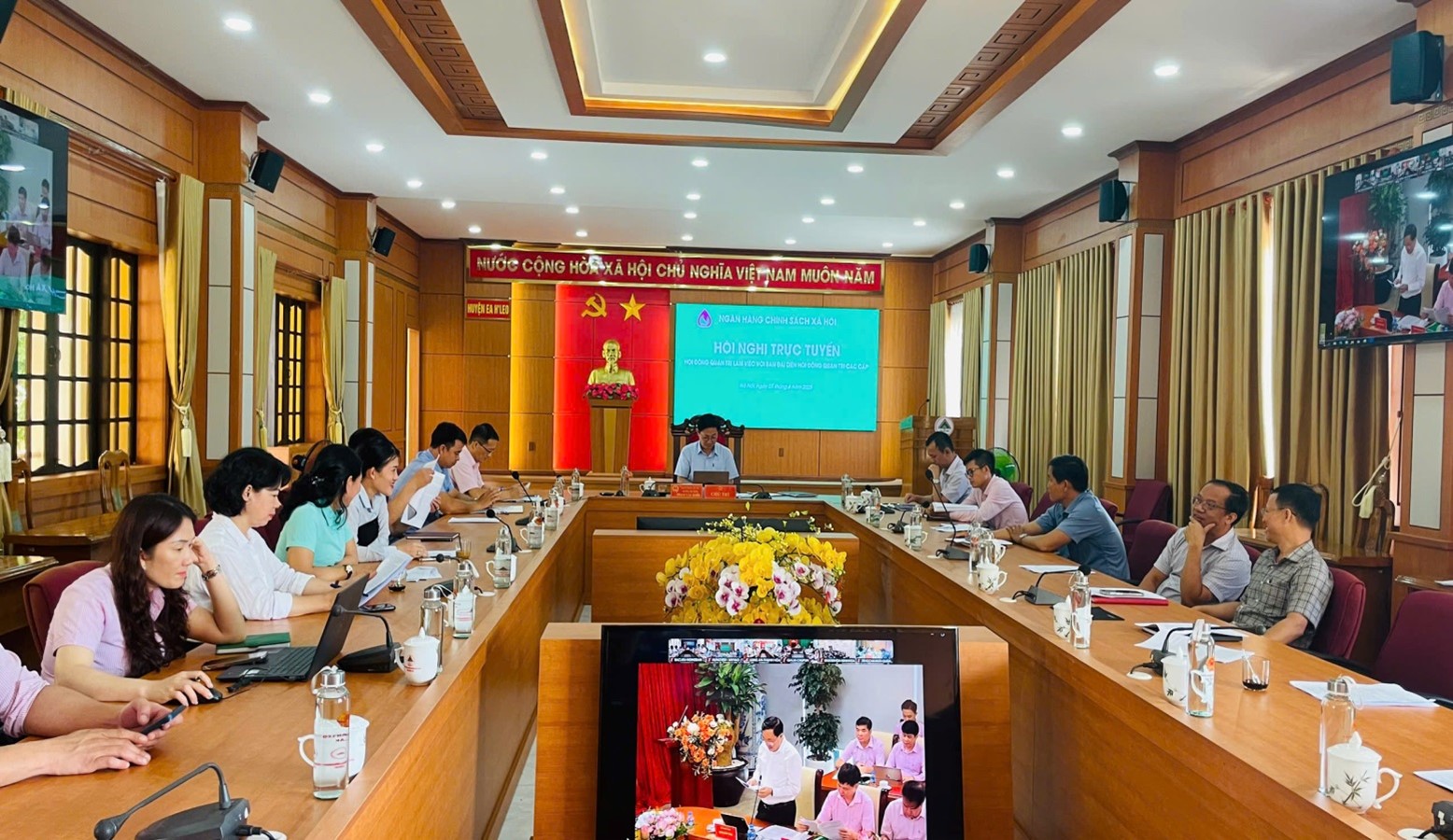 Ngân hàng CSXH tổ chức Hội nghị trực tuyến Hội đồng quản trị làm việc với Ban đại diện Hội đồng quản trị các cấp